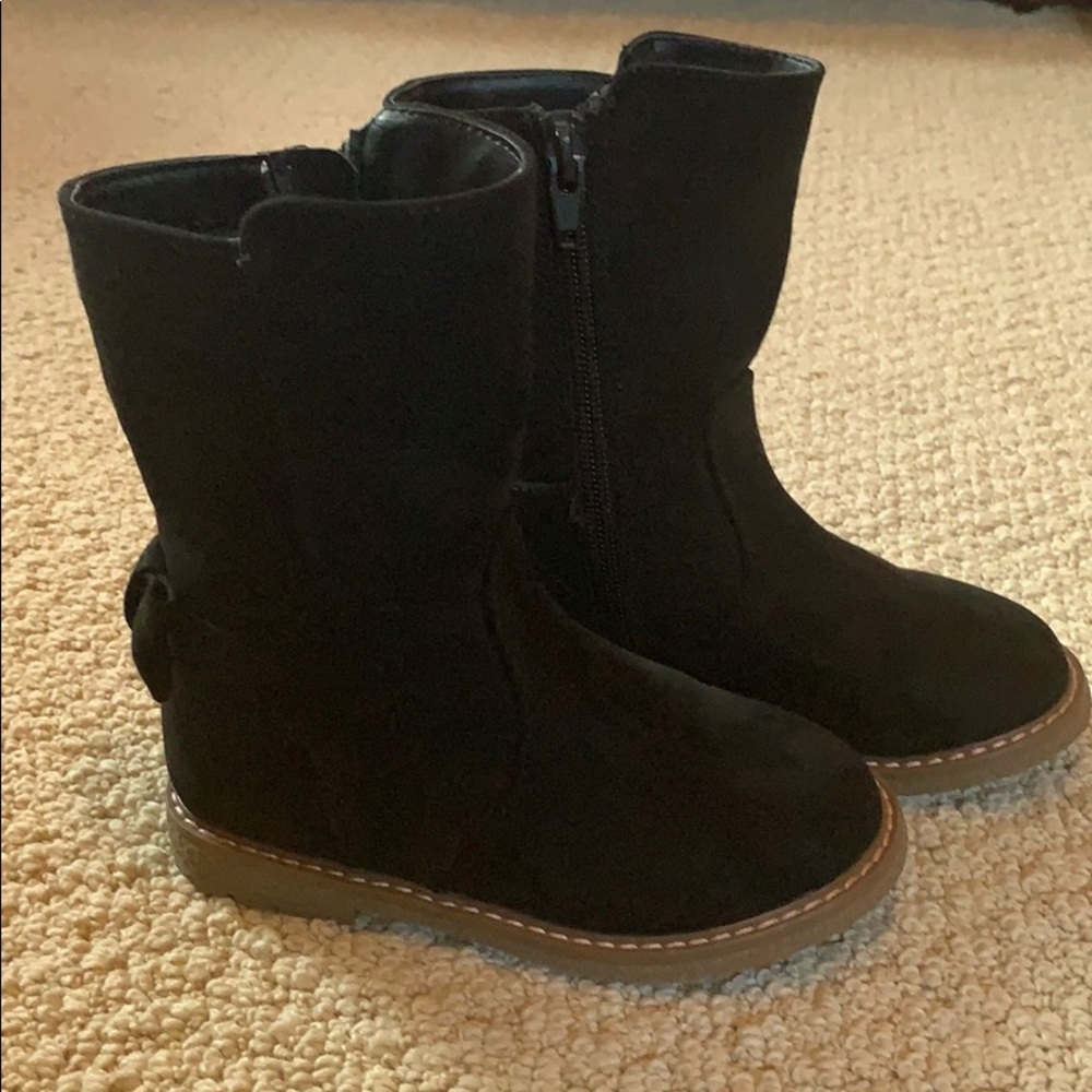 Toddler Black zip Boot size 9